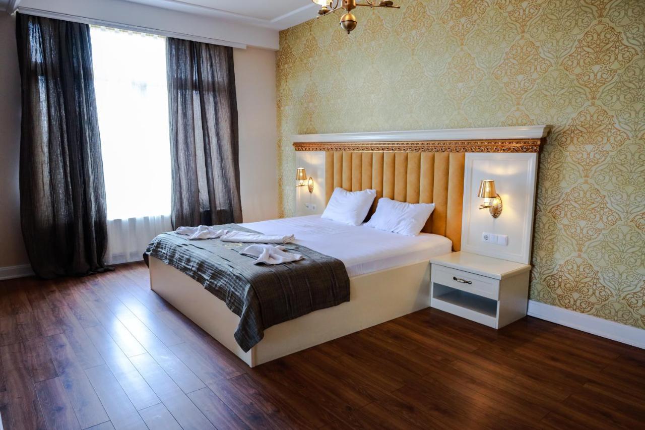 Nafron Hotel Prizren Eksteriør billede