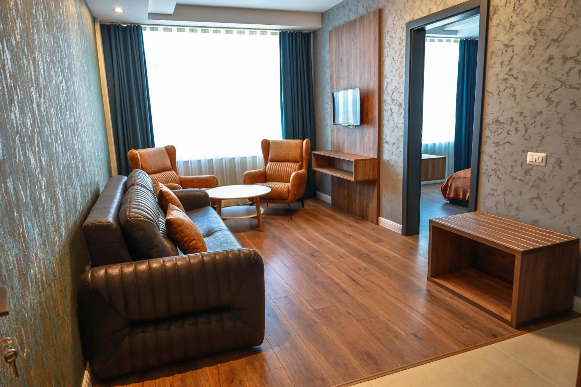 Nafron Hotel Prizren Eksteriør billede